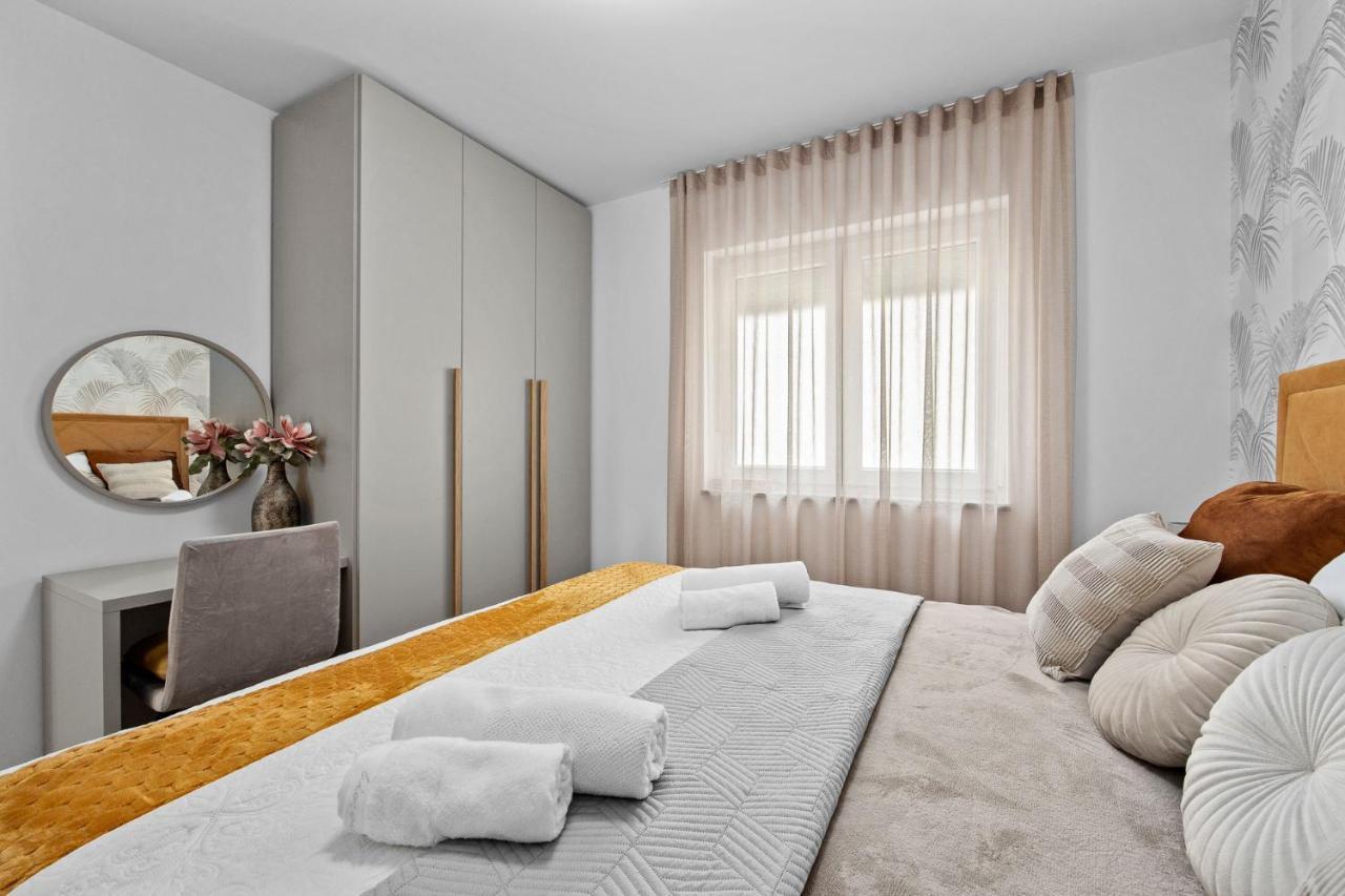 Apartment Leone Medulin Extérieur photo